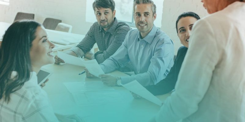 Como a Leitura Cria LÍDERES? Ler é Importante para sua Carreira.